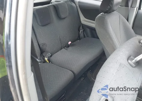 2010 Toyota Yaris z USA, uszkodzony, nr VIN JTDJT4K31A5323018